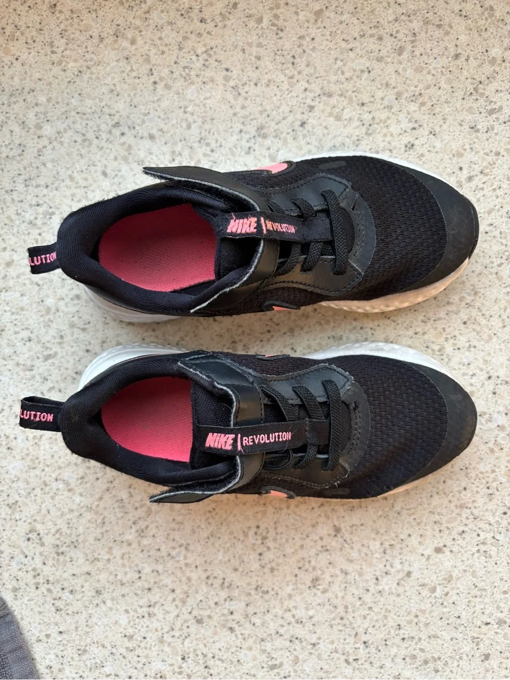 Nike - Kids' Pink Black & White Athletic Sneaker Slip-On Shoes Girls Size 12